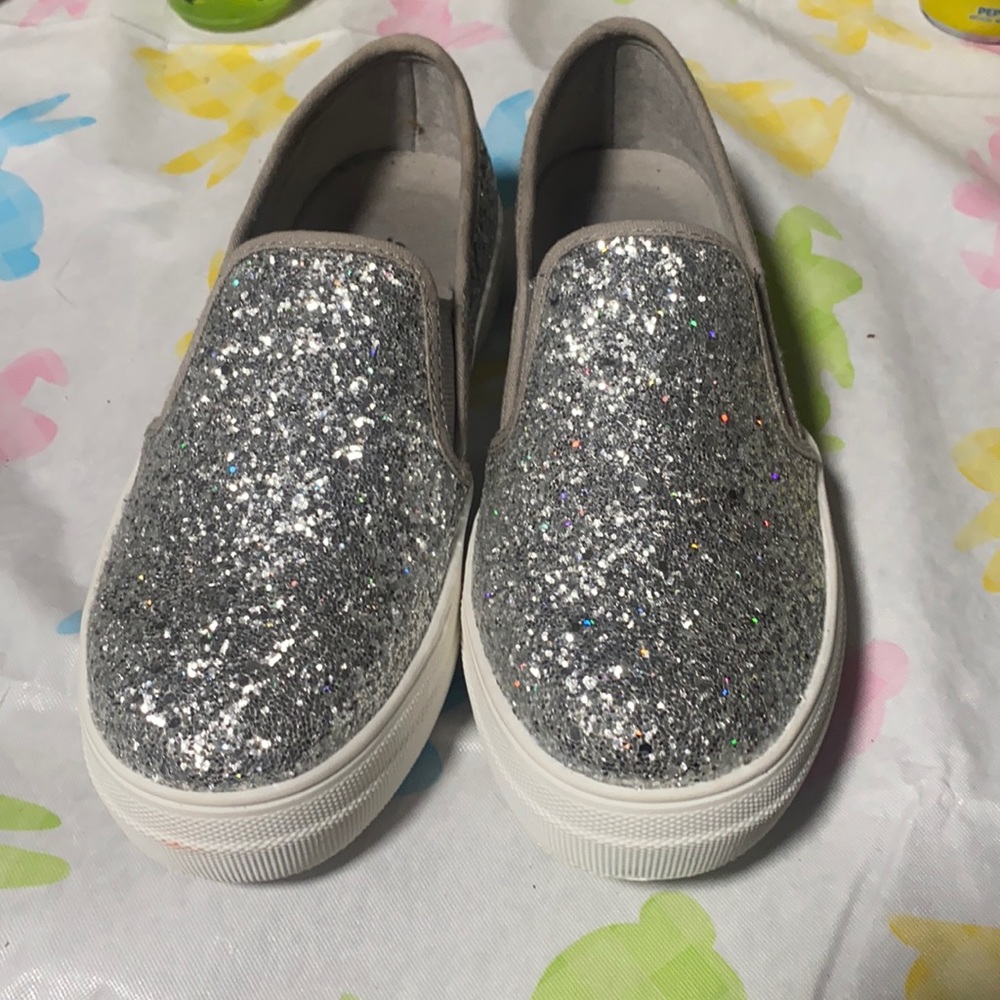 Silver glitter Soda slip on shoes size 6.5